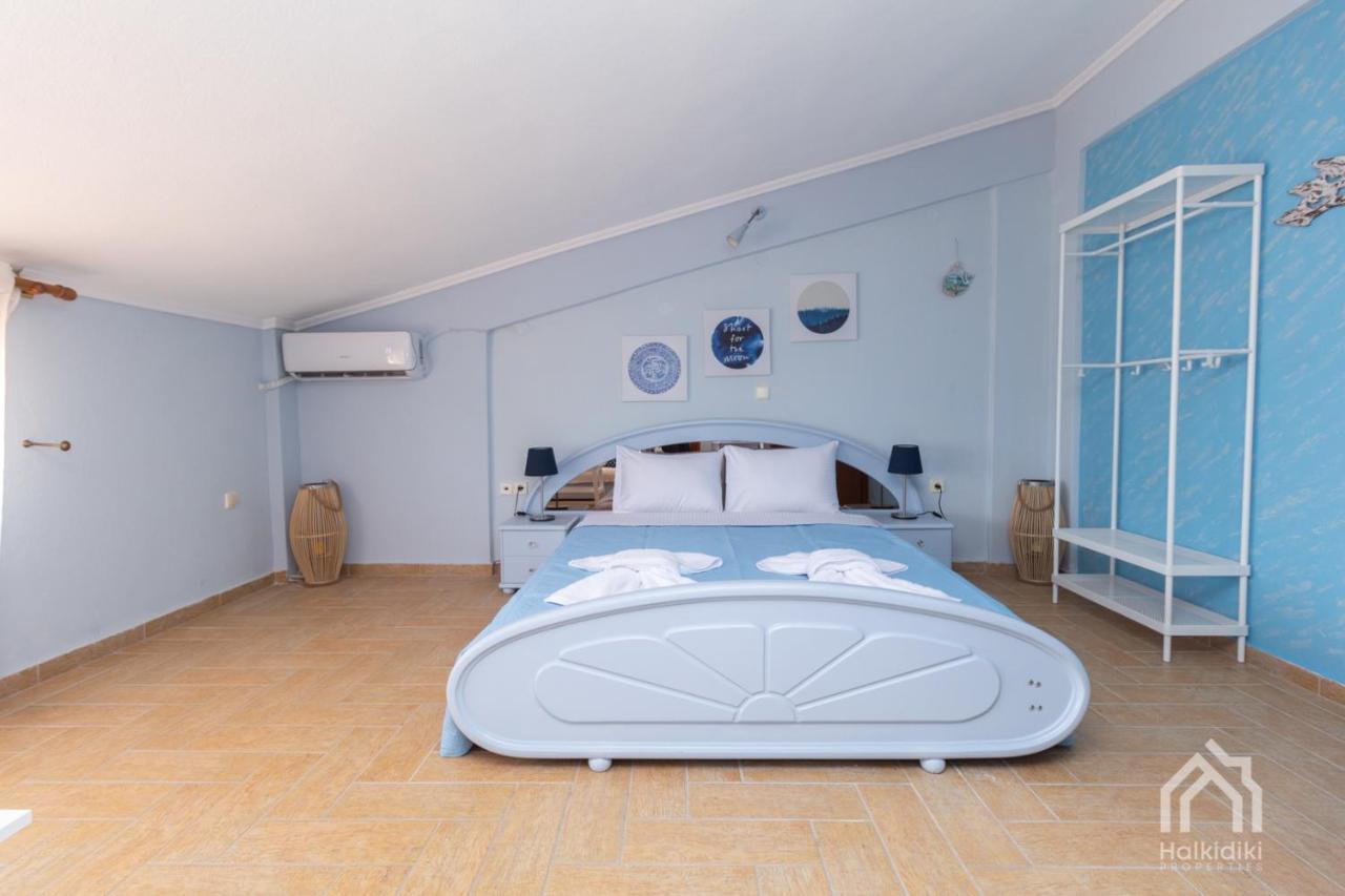 Villa Y Sea View Afytos Exterior photo