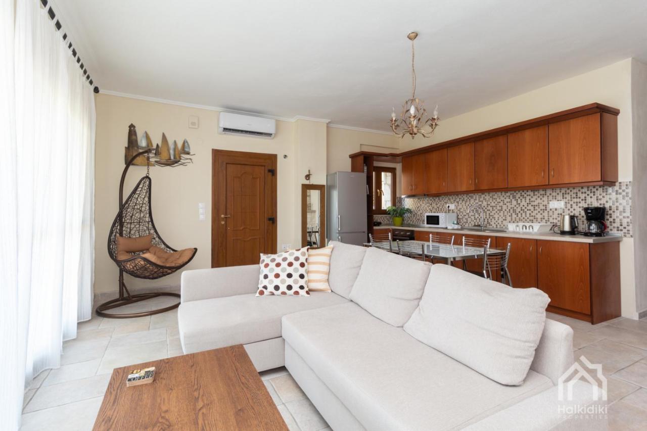 Villa Y Sea View Afytos Exterior photo